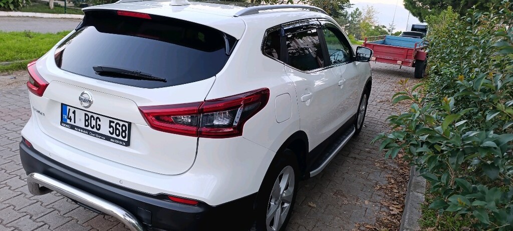 Nissan Qashqai 2018 skaypark hatasiz 76 binde - 3