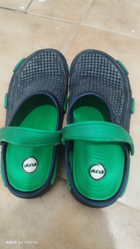 Terlik..Crocs'u da var.