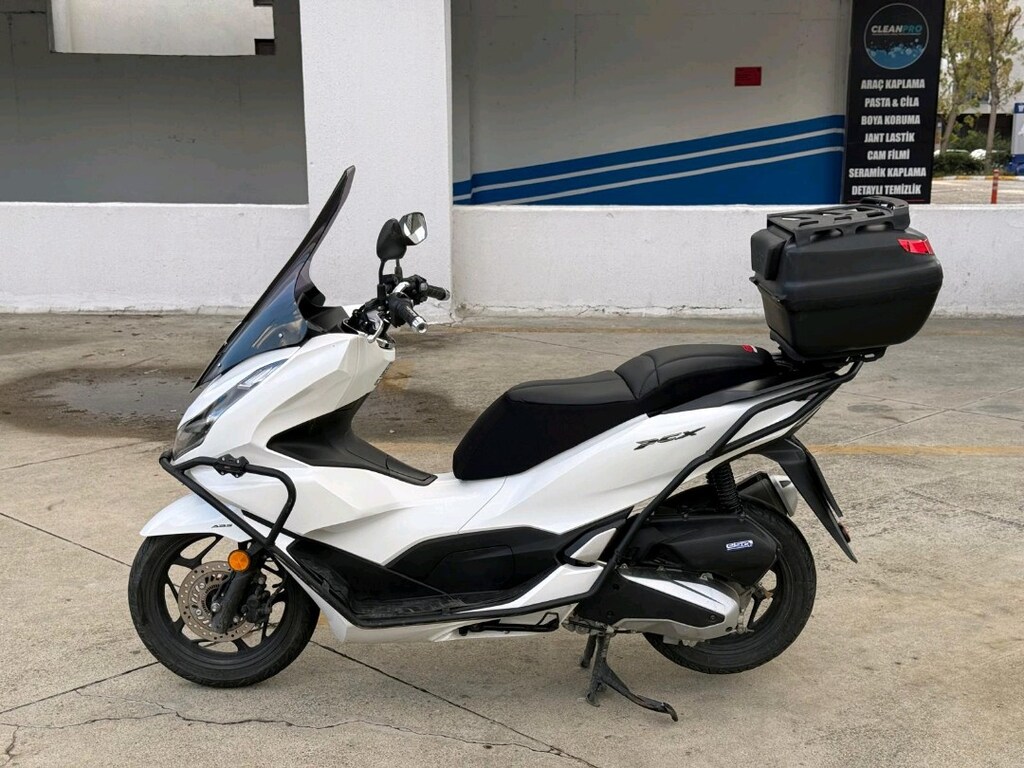 HONDA PCX 125 2024 MODEL 10 BİN KM DE BAKIMLI MASRAFSIZ - 12