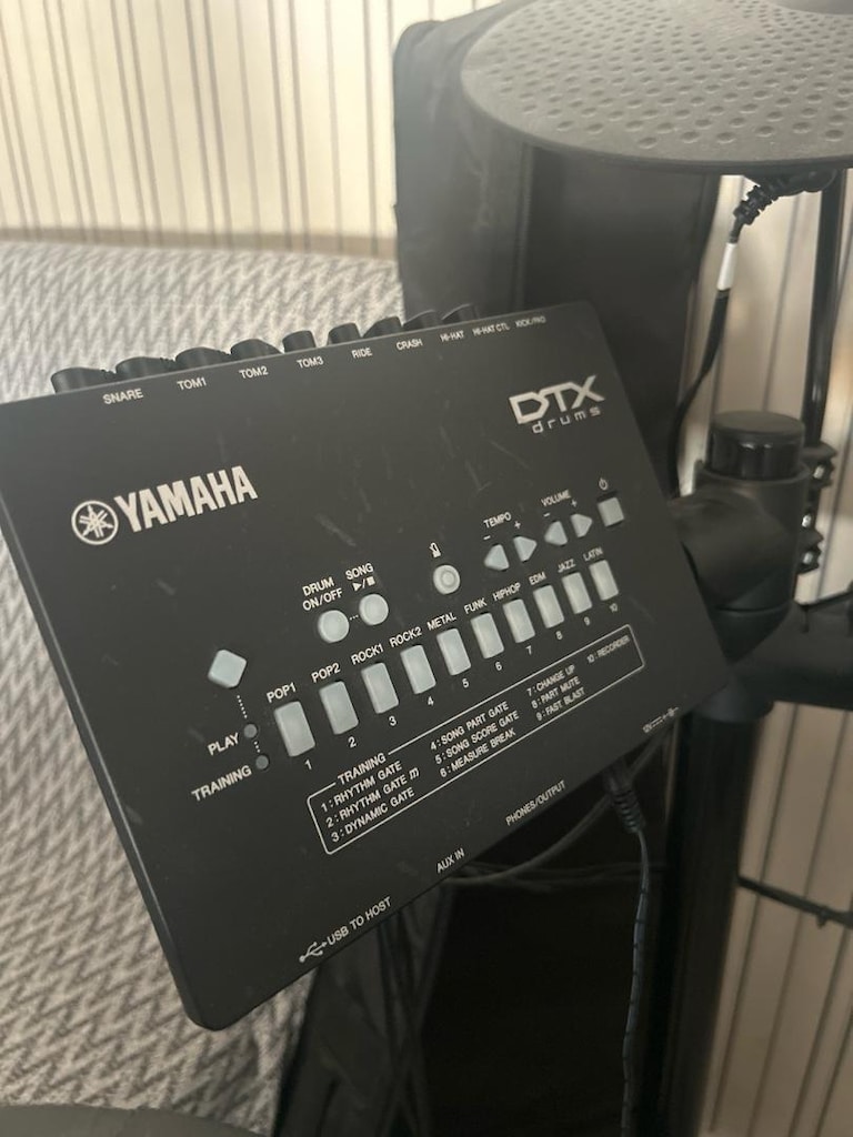 Yamaha DTX402 Davul Seti - 3
