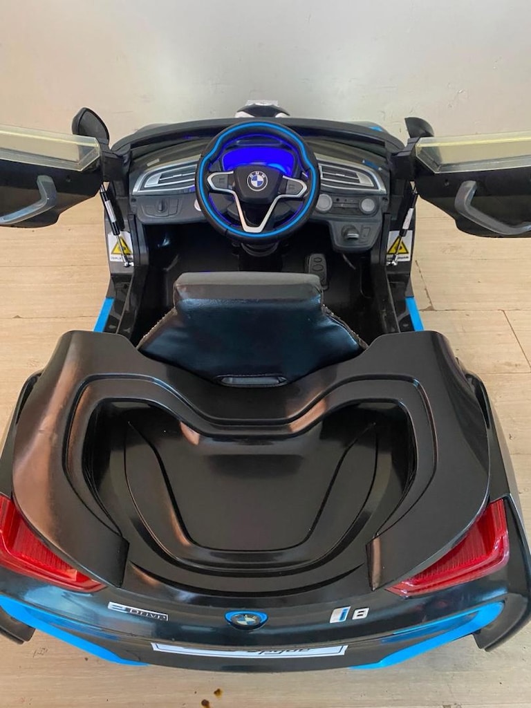 BMW İ8 **LİSANSLI** Akülü Sport Araba - 7