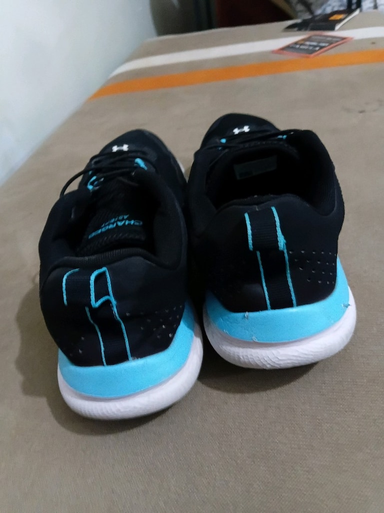 UNDER ARMOUR 44 NUMARA SPOR AYAKKABI - 4