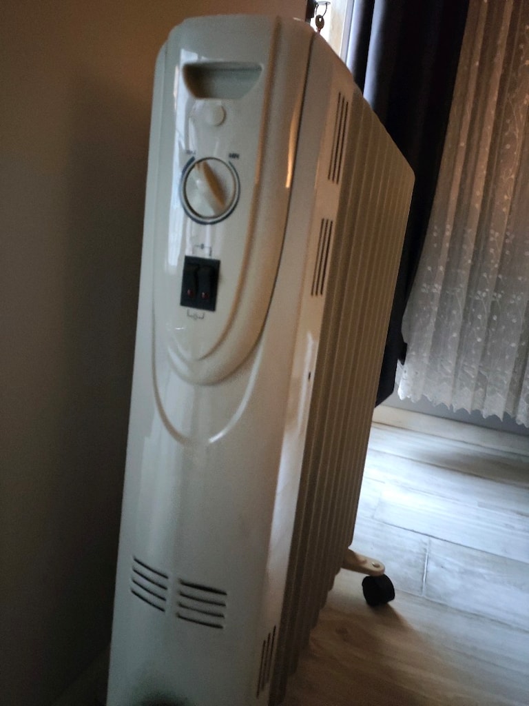 Yağlı Radyatör Elektrikli Isıtıcı 11 Dilim 2730W - 3