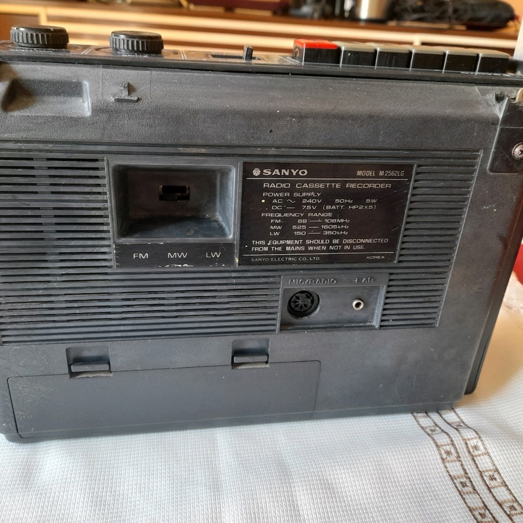 Sanyo Nostaljik Radyolu Kasetçalar (Parçalık / Dekorluk) - 4