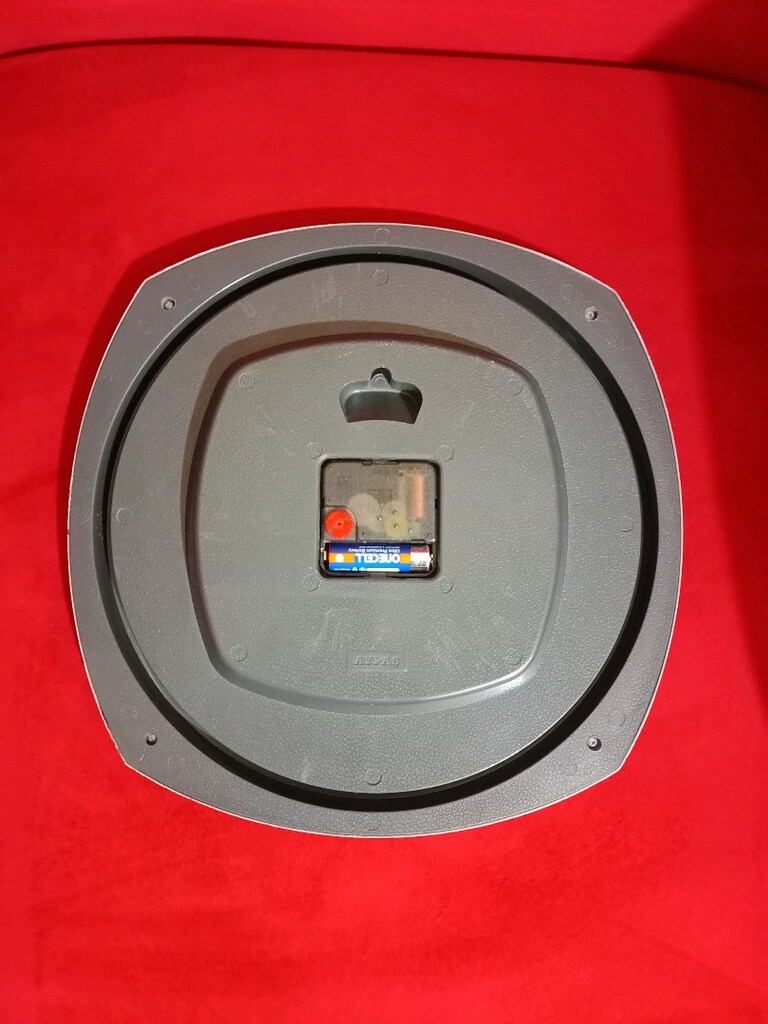 duvar saati 30 cm hatasız sorunsuz çalışır durumda - 2