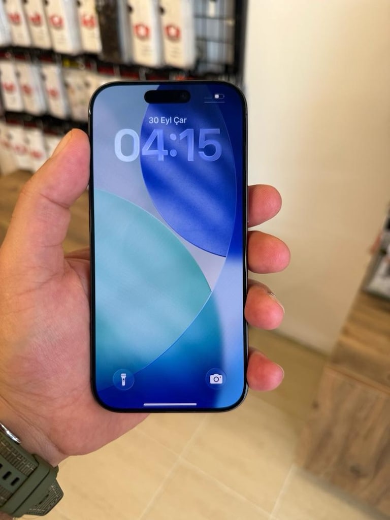 İphone 17 256GB Siyah - 2