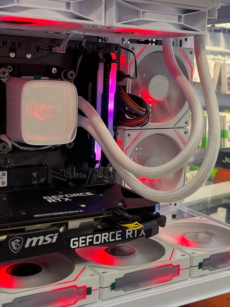 NİTRO BİLİŞİM’DEN RYZEN 5 5600X RTX 3060 Ti 8GB BEYAZ AKVARYUM SİSTEM! - 4
