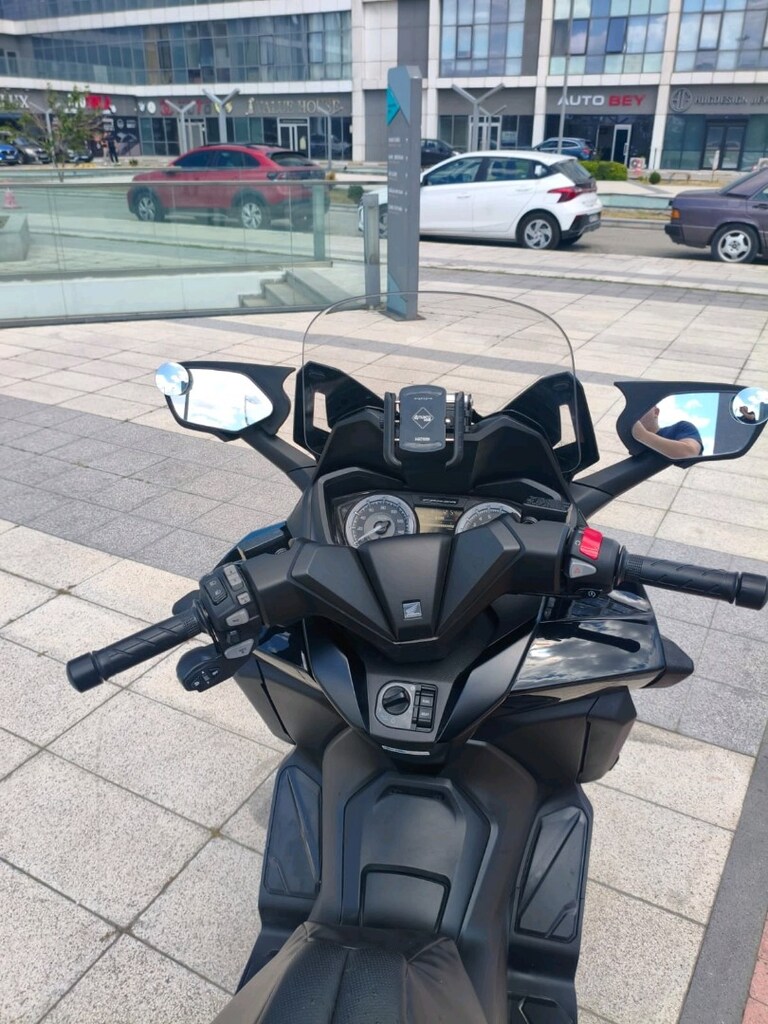 Honda Forza 250 Orijinal (Akıllı Çantalı) - 2