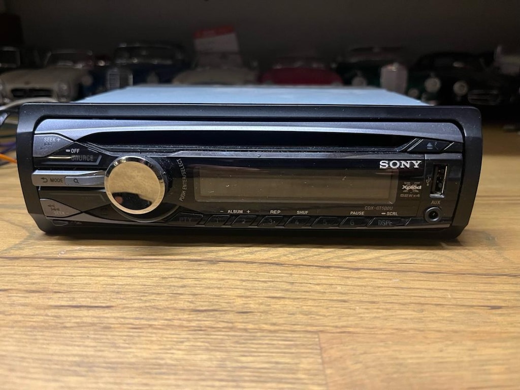 sony compact disc player - 3