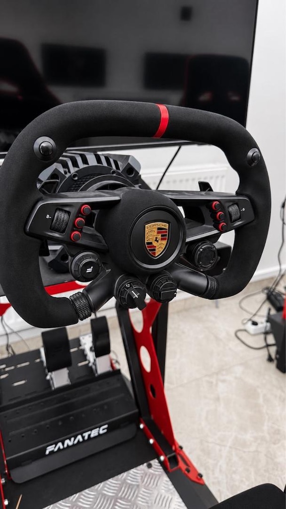 Fanatec Oyun Kokpiti Seti – PS5 + TV + Koltuk + Direksiyon | Komple / - 2