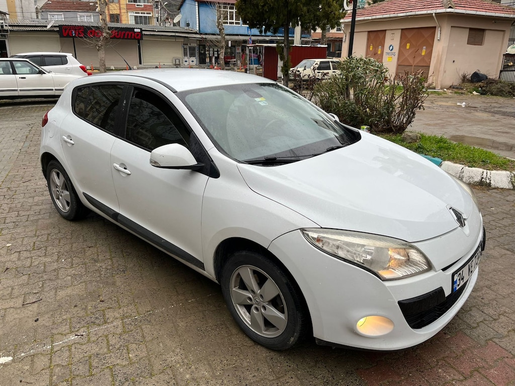 Renault Megane 2010 1.5 DCİ Expession paket Manuel - 2