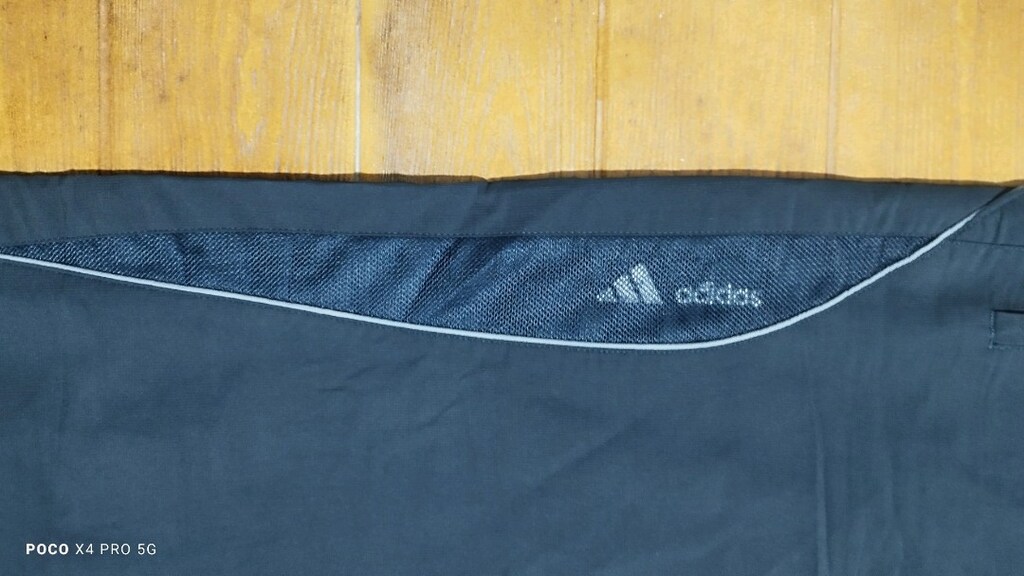 #Adidas eşofmanEni çekilince 53 Boyu 108Piyasası çok pahalıdır. - 3