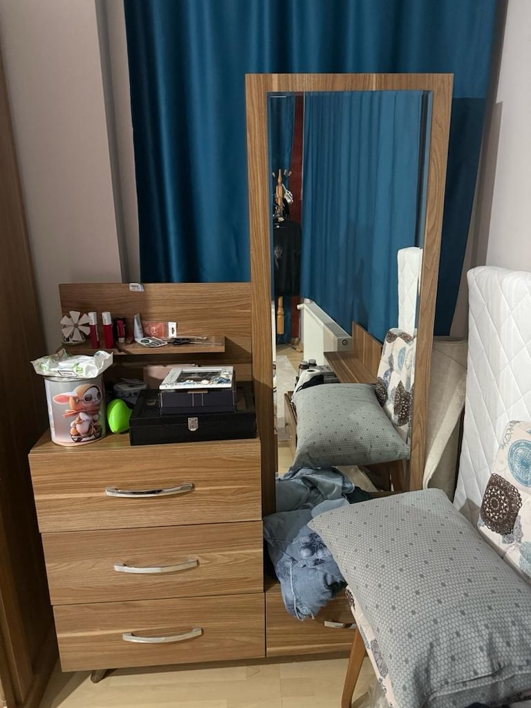 gardrop aynalı konsol ve 2 adet komodin - 2