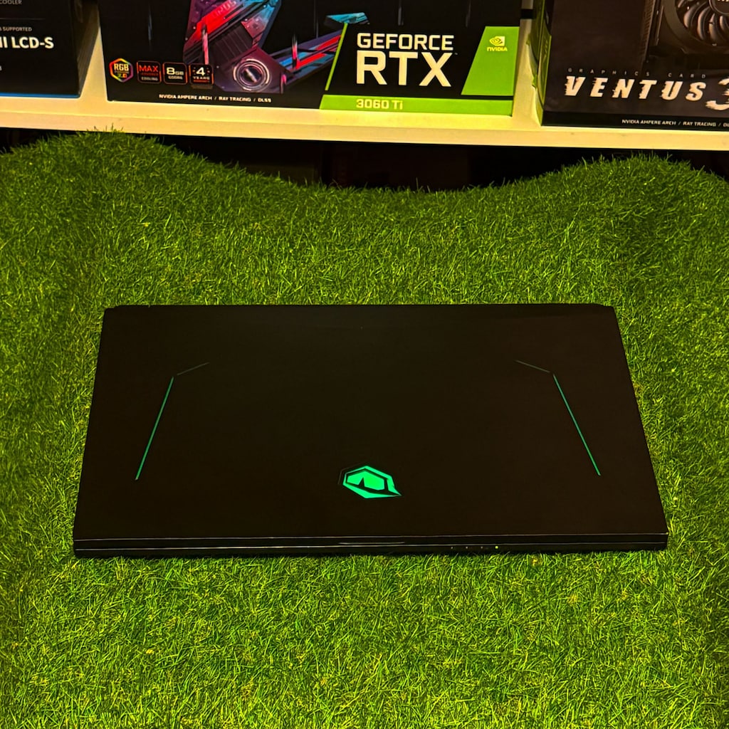 MONSTER ABRA A7 V12.4 – 17.3" 144Hz IPS / i5-10200H / 32GB RAM - 8