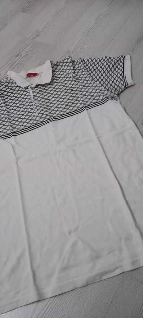 L ve XL bedene uygun lacoste tişört - 3
