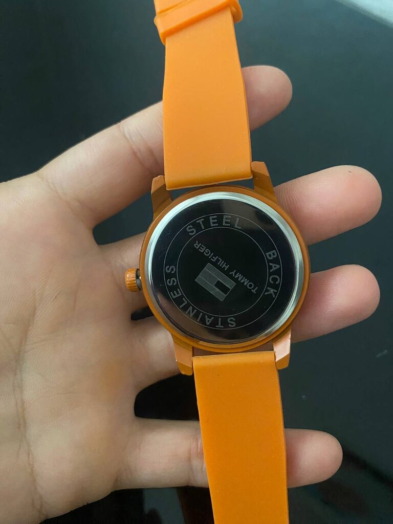 sıfır & kutulu Tommy Hilfiger Erkek Kol Saati - Silikon Kordon - 3