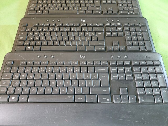 Logitech K540 Üst Düzey Klavye.