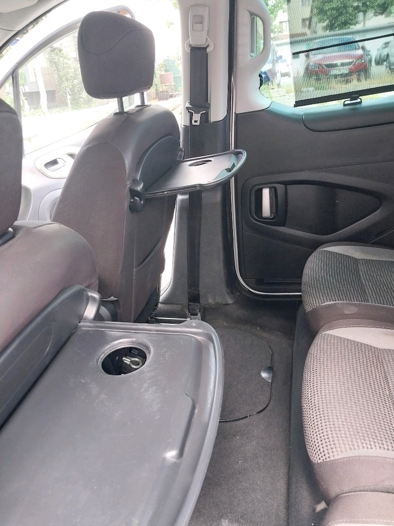 PEUGEOT PARTNER ALLURE 1.6 HDI - 17
