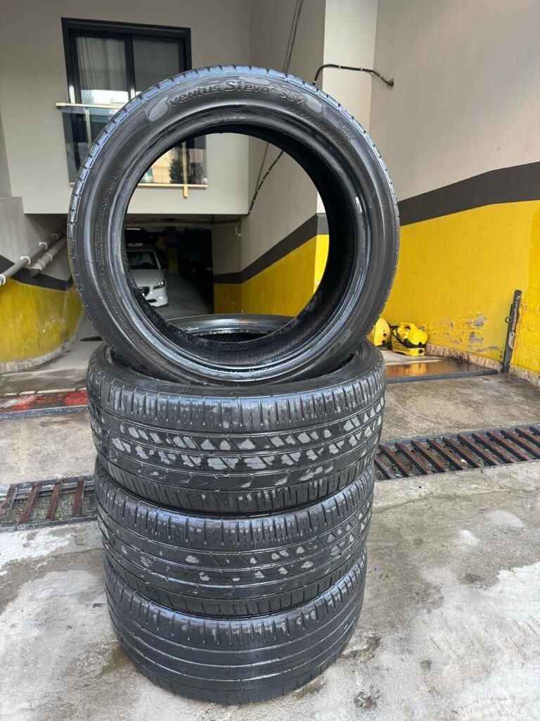245/45/19 Takım - 2