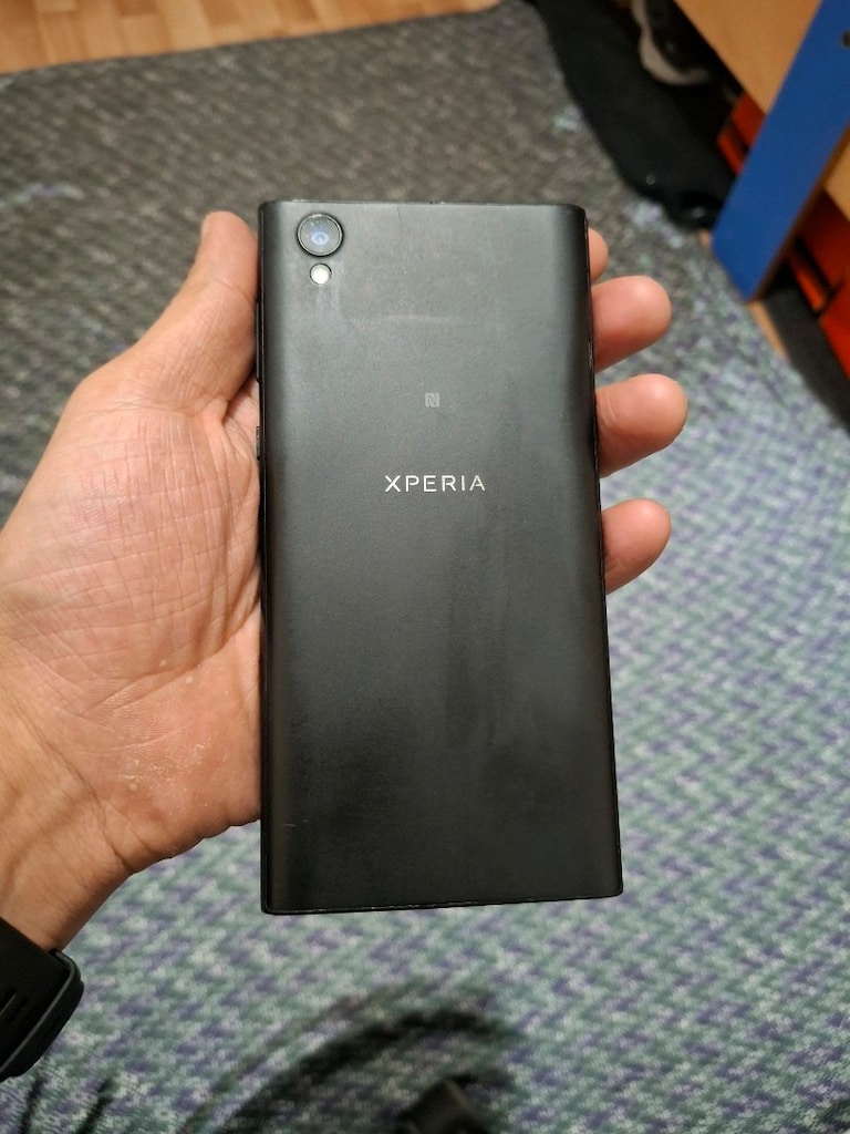 Sony L1 - 4