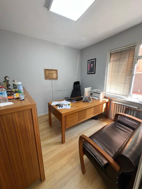 ofis mobilyası