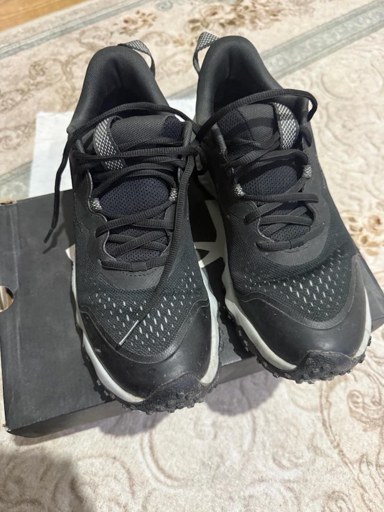 Under Armour outdoor 42.5 numara temiz