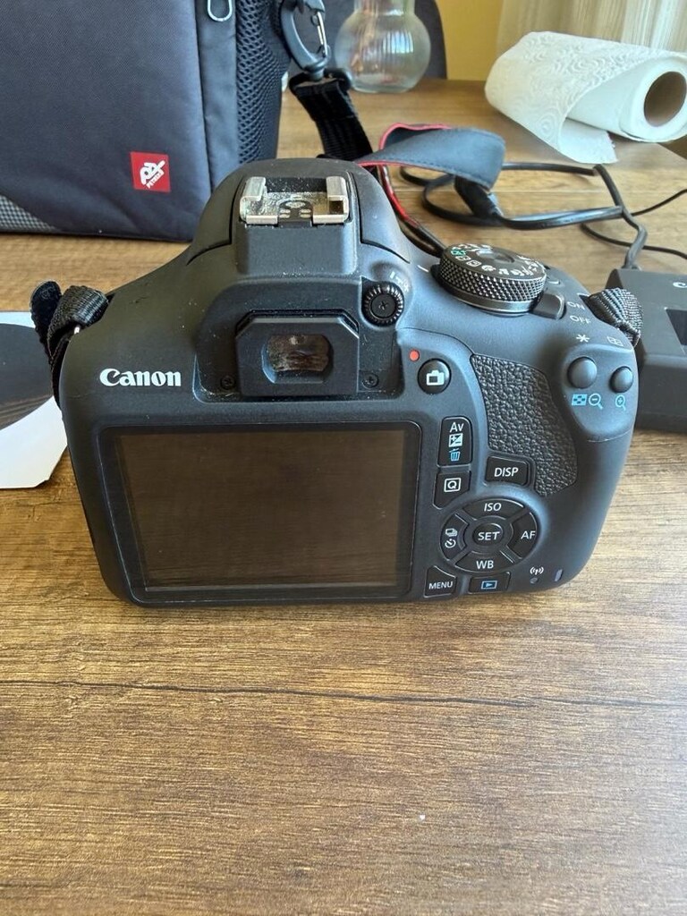 Canon EOS 2000D 10/18 Geniş Açı Lensli Satılık Camera - 6