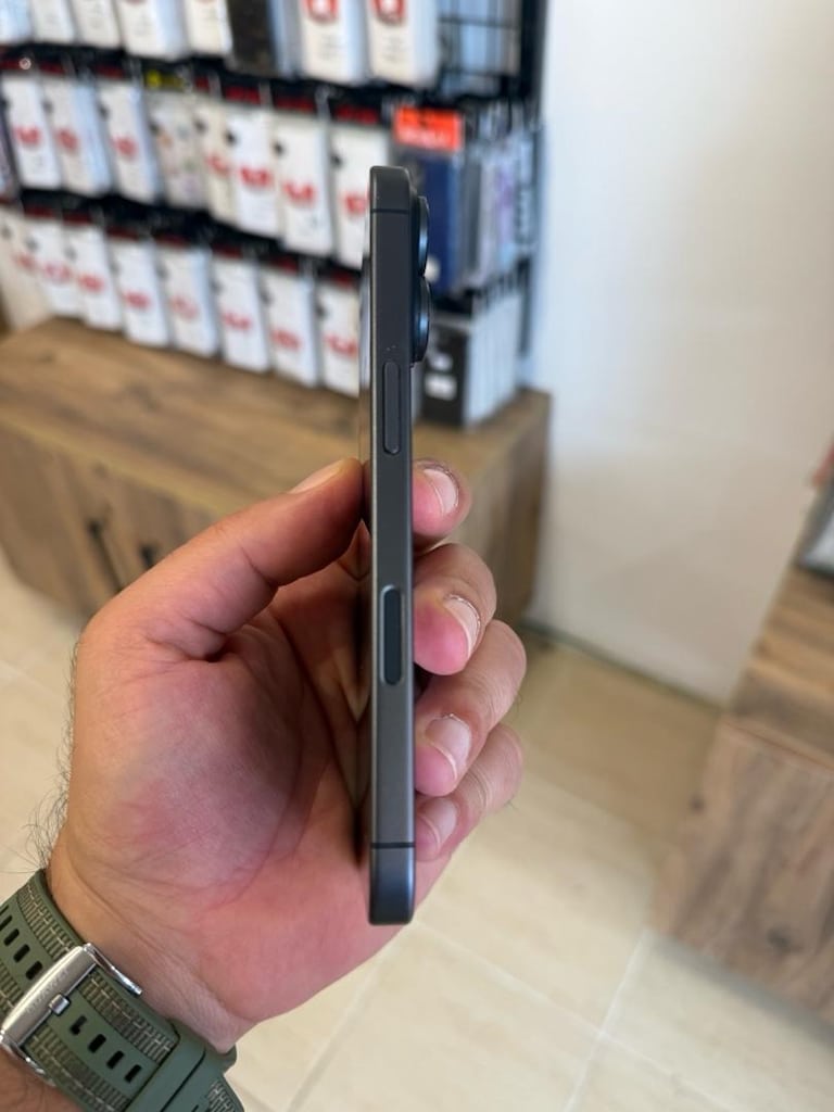 İphone 17 256GB Siyah - 5