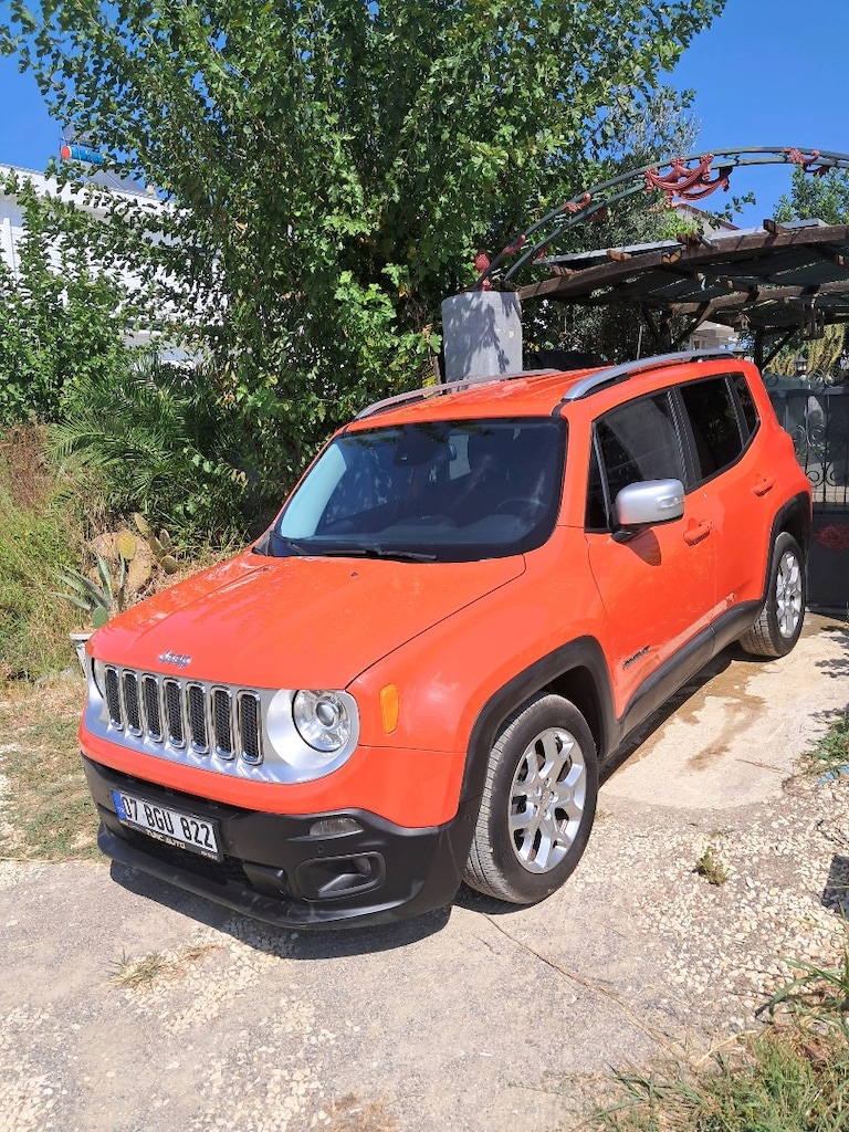 Jeep Renegate - 2