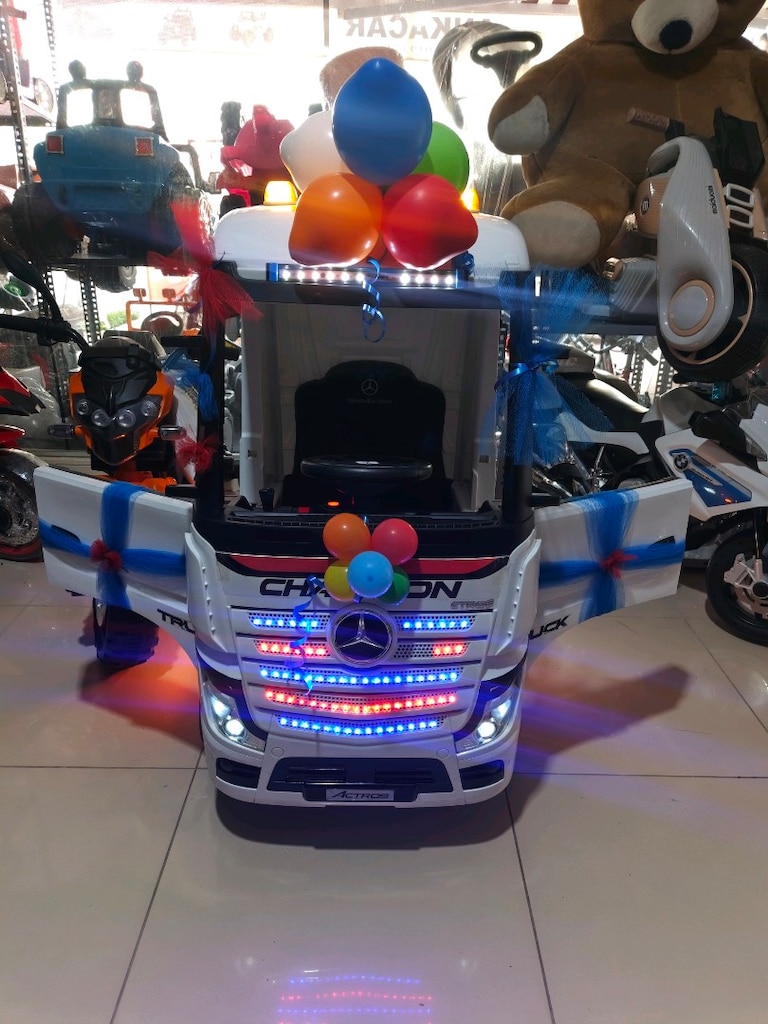 (AnkaCar çocuk oto galeri)MERCEDES 3 İLERİ 2 MOTOR AKÜLÜ ARABA TIR - 8