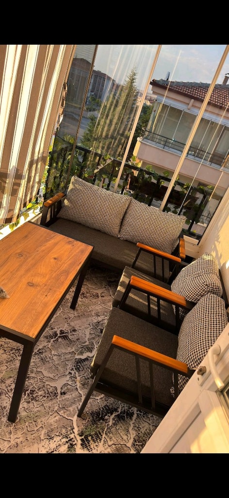 ŞIK TASARIM BALKON TAKIMI FABRİKADAN - 5