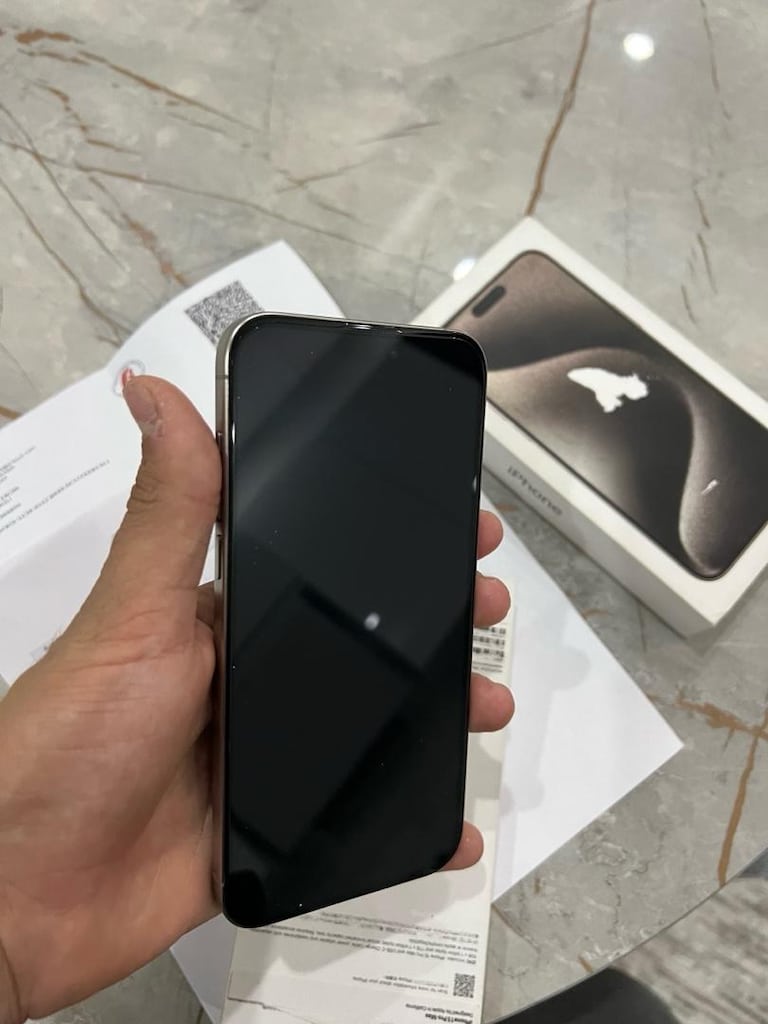 512gb 15 PRO MAX - 9