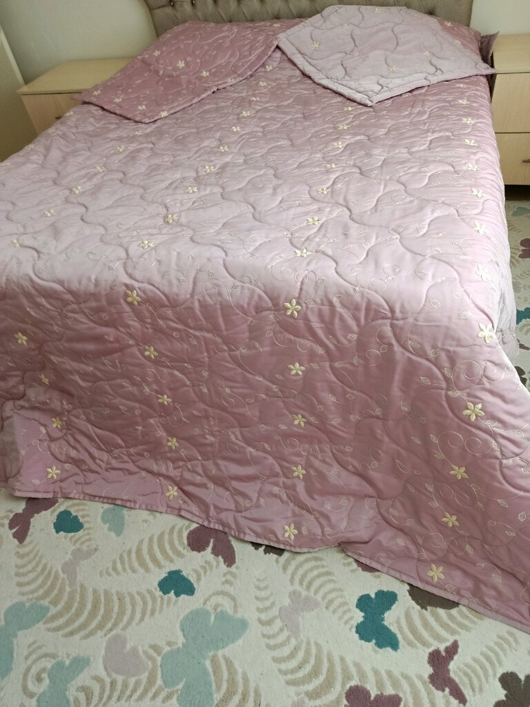 yeni çantasında yatak örtüsü saten büyük boy iki renk kulanlır - 4
