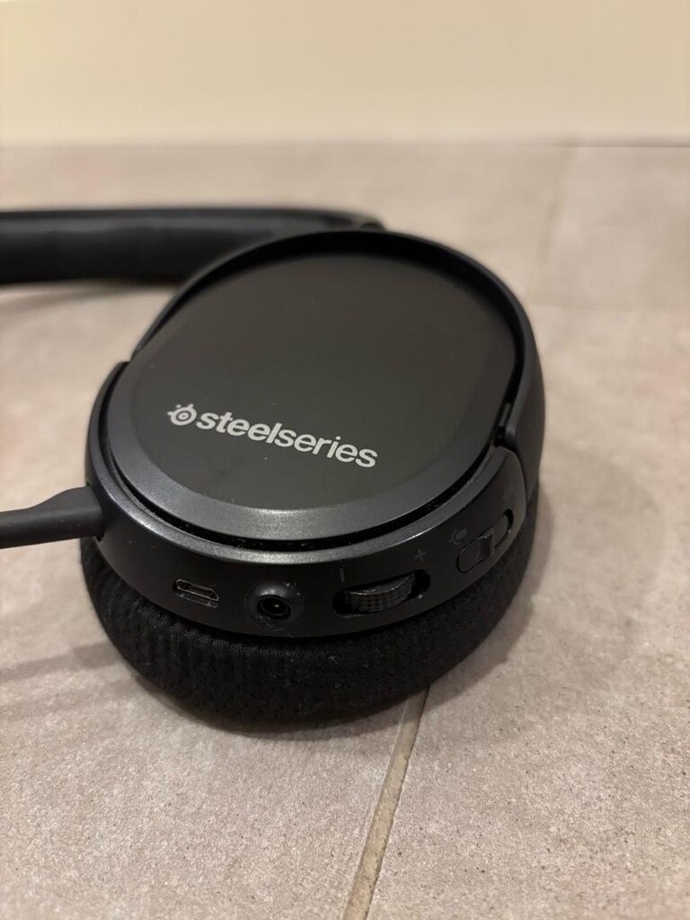 SteelSeries Arctis 1 Wireless Kablosuz Oyuncu Kulaklığı - 5