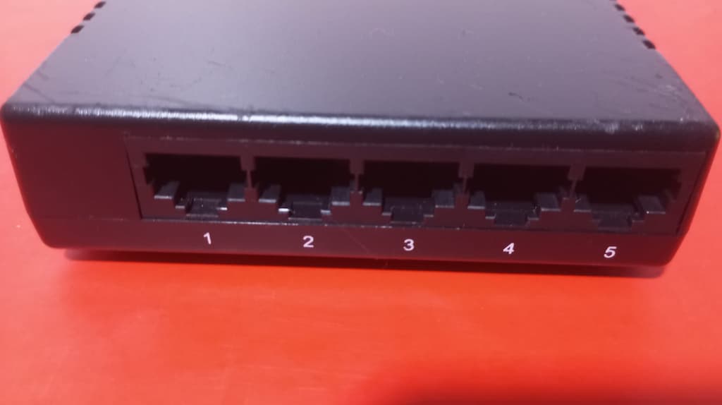 CLASS 5 Port 10/100 Mbps Ethernet Switch (Sorunsuz) - 4