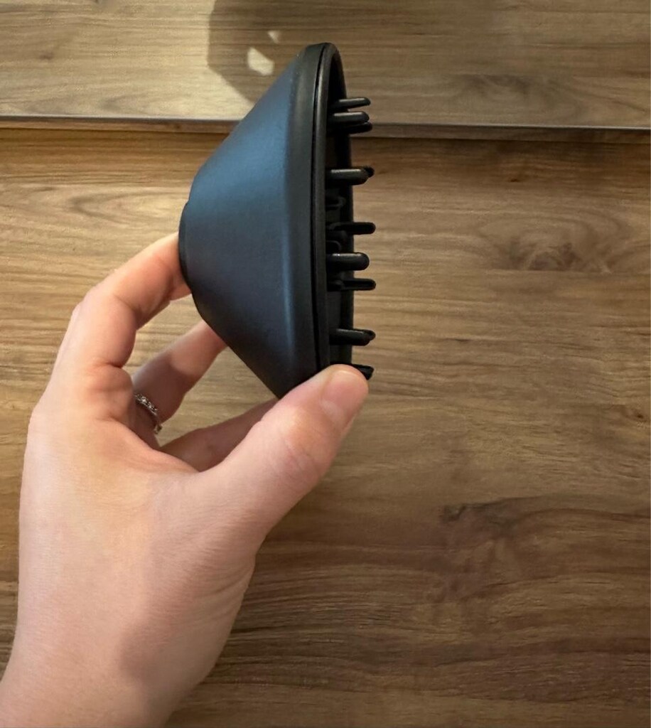 SADECE BİRKAÇ KEZ KULLANILMIŞ DYSON SUPERSONİC DİFÜZÖR BAŞLIK - 3