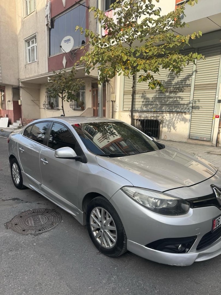 RENAULT FULANCE TOUCH 2015 - 6