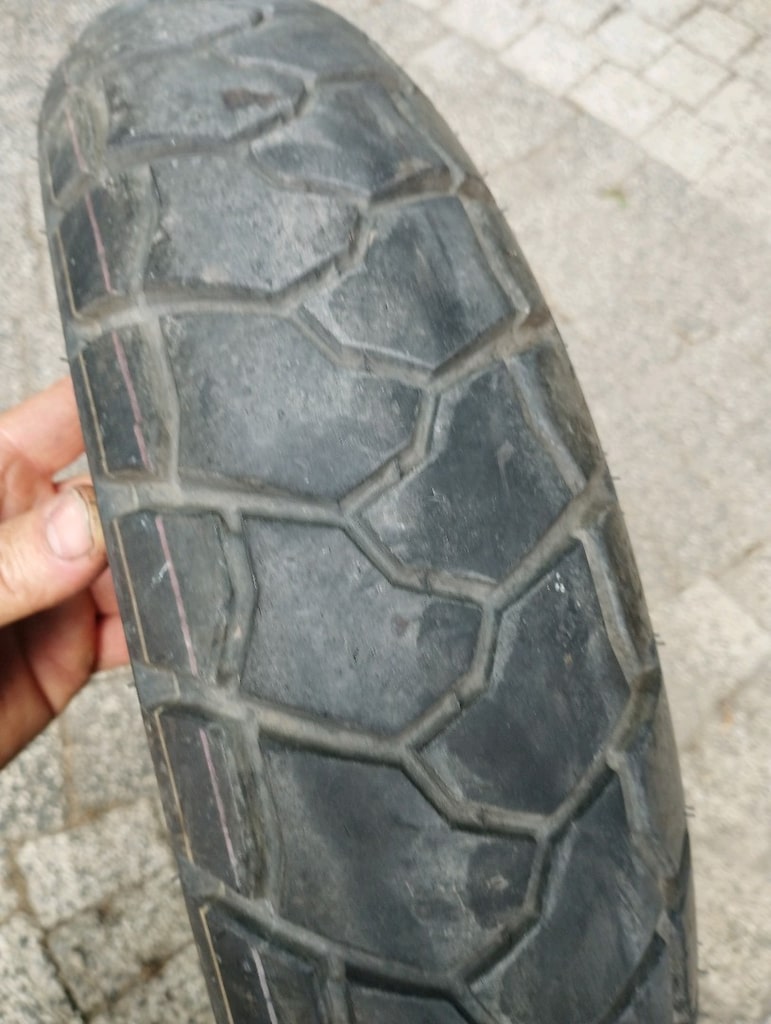 motosiklet çıkma lastik 110 80 14 - 4