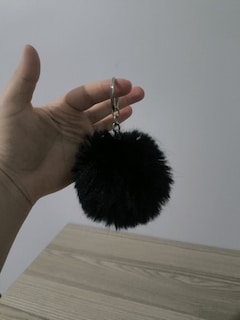 siyah peluş anahtarlık - 2