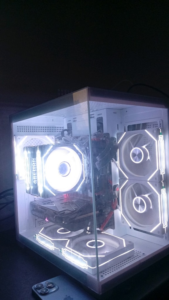 gaming pc beyaz akvaryum kasa - 4