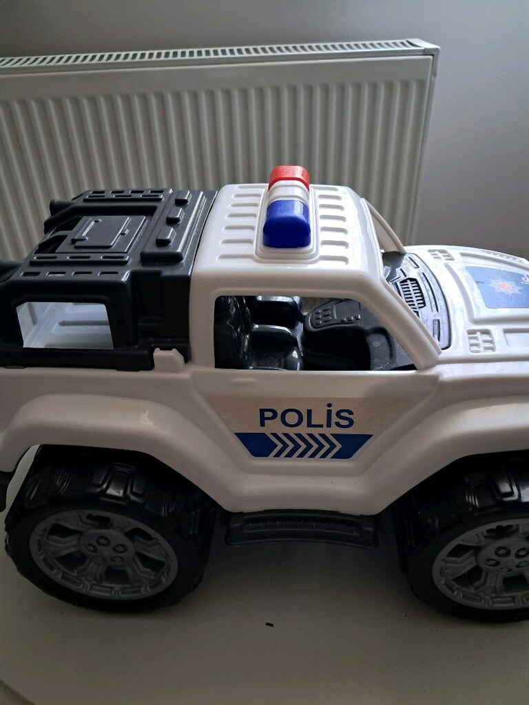 Oyuncak Polis Arabası - 5