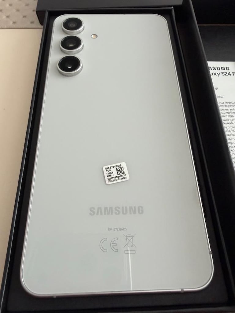 Samsung S24 FE (GARANTİLİ) - 4