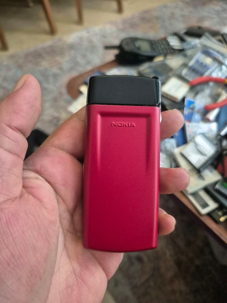 Nokia 8890 kayıtlı - 2