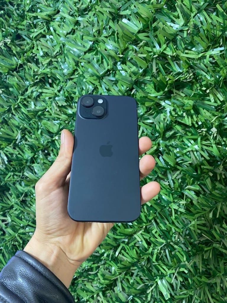 APPLE 15 128 GB - 3