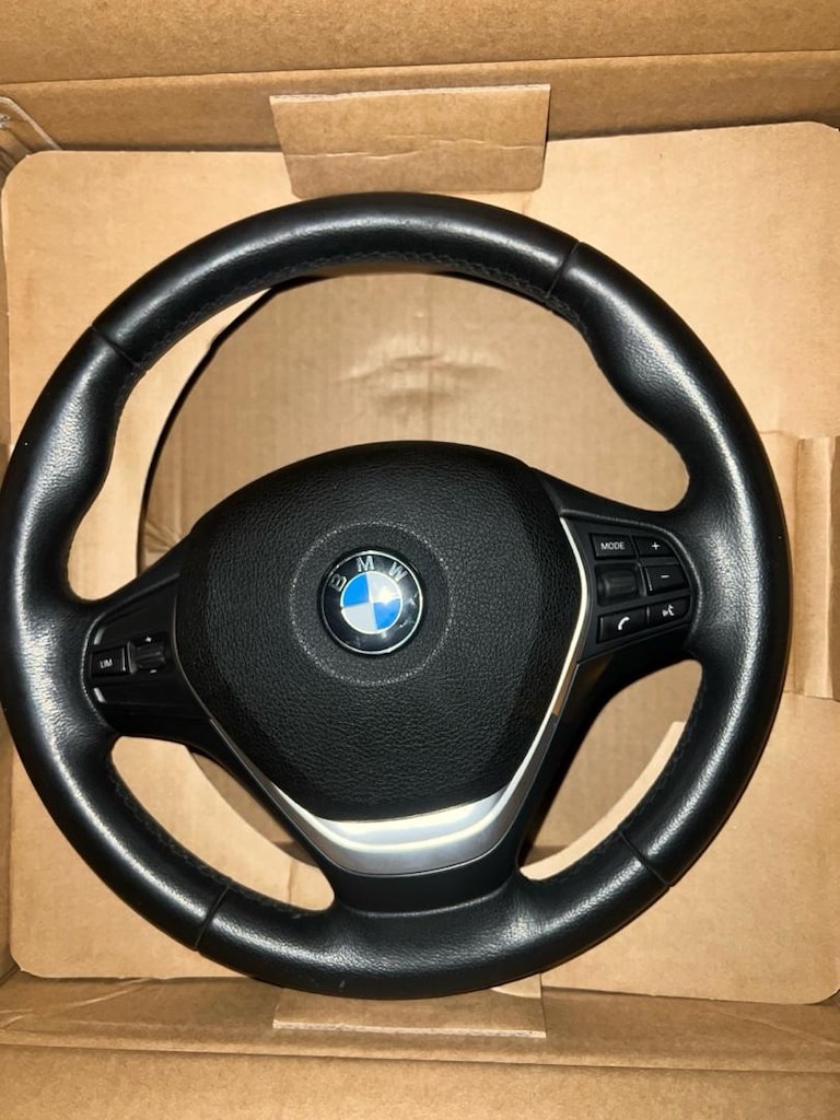 BMW f30 orijinal direksiyon