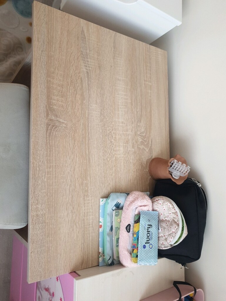 ÇİLEK MOBİLYA GARDROP ,ŞİFONYER VE BAŞKA MARKA BİR MASA - 3