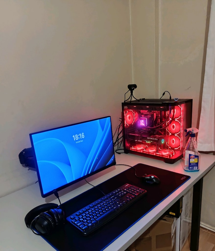 satılık yeni kutulu PC sistemi
