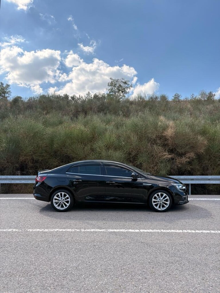 MEGANE 4 İCON 1.5 DCİ EDC OTOMATİK - 4