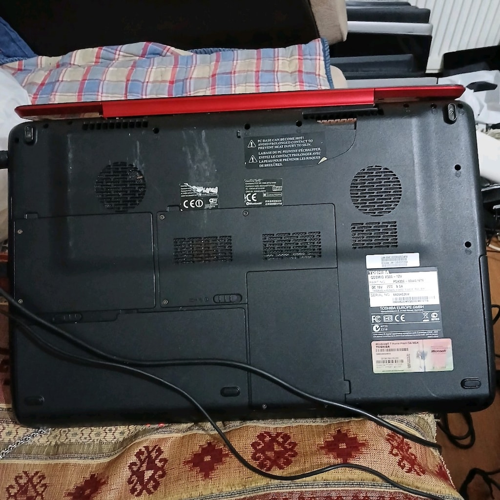 TOSHİBA QOSMIO X500 LEPTOP - 4