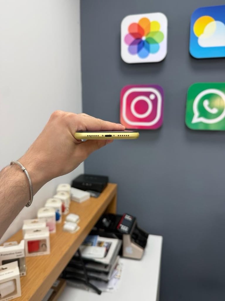 İphone 11 64 Gb Sarı 13 Ay Açık - 5